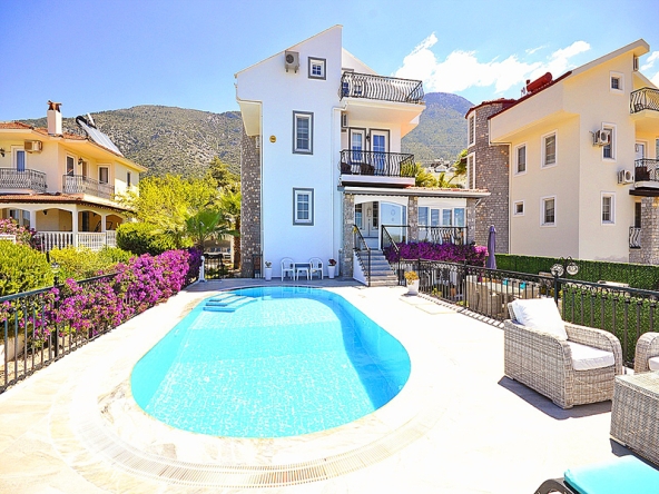 Five Bed Villa Ovacik