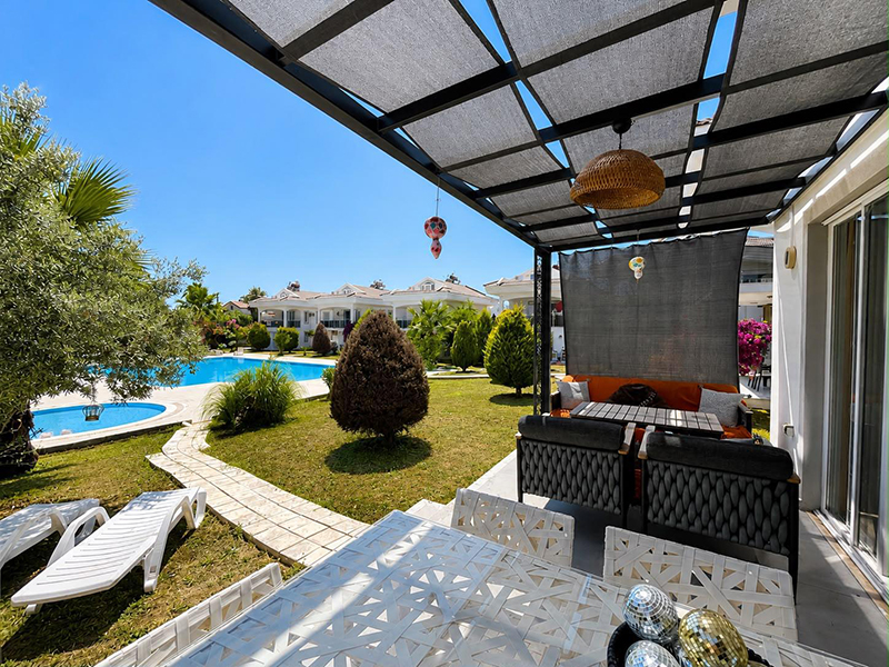 Detached villa in Ovacik